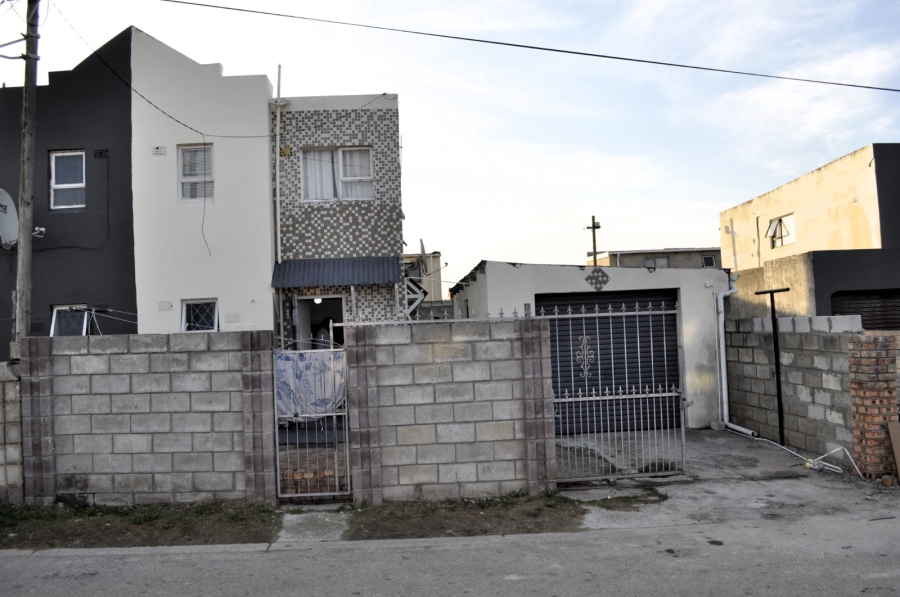 2 Bedroom Property for Sale in Algoa Park Eastern Cape